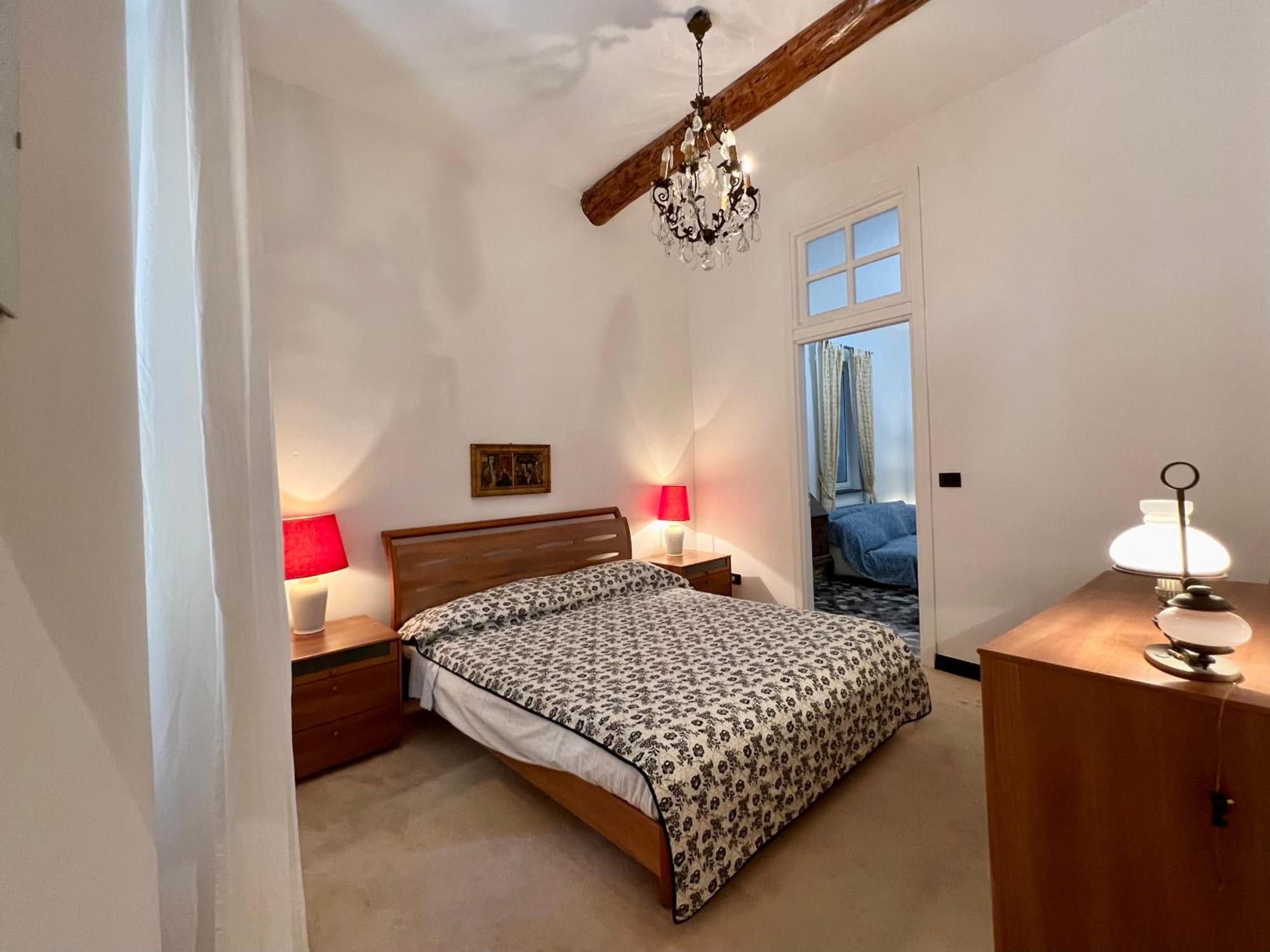 Lovingenoa Prione Apartment Екстериор снимка