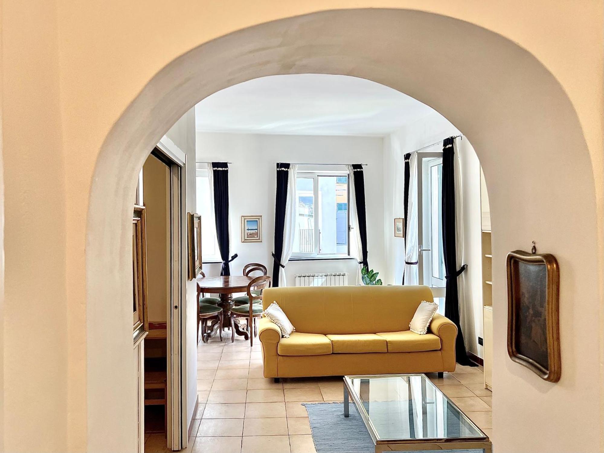 Lovingenoa Prione Apartment Екстериор снимка
